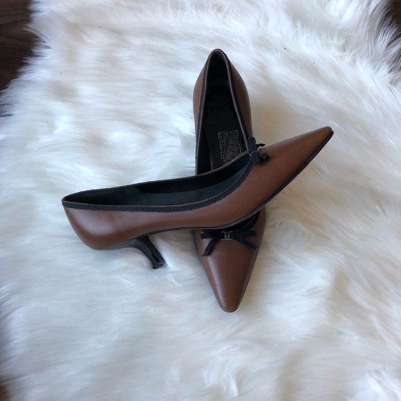 Salvatore Ferragamo Shoes - Sallvatore Ferragamo vintage heels elegant luxury
